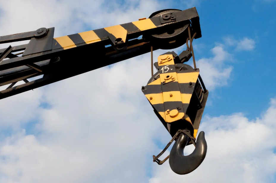 5 Reasons Why You Should Hire Machinery Rigging Services
