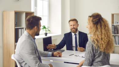 Agencies vs Brokerages: Understanding Dubai's Market
